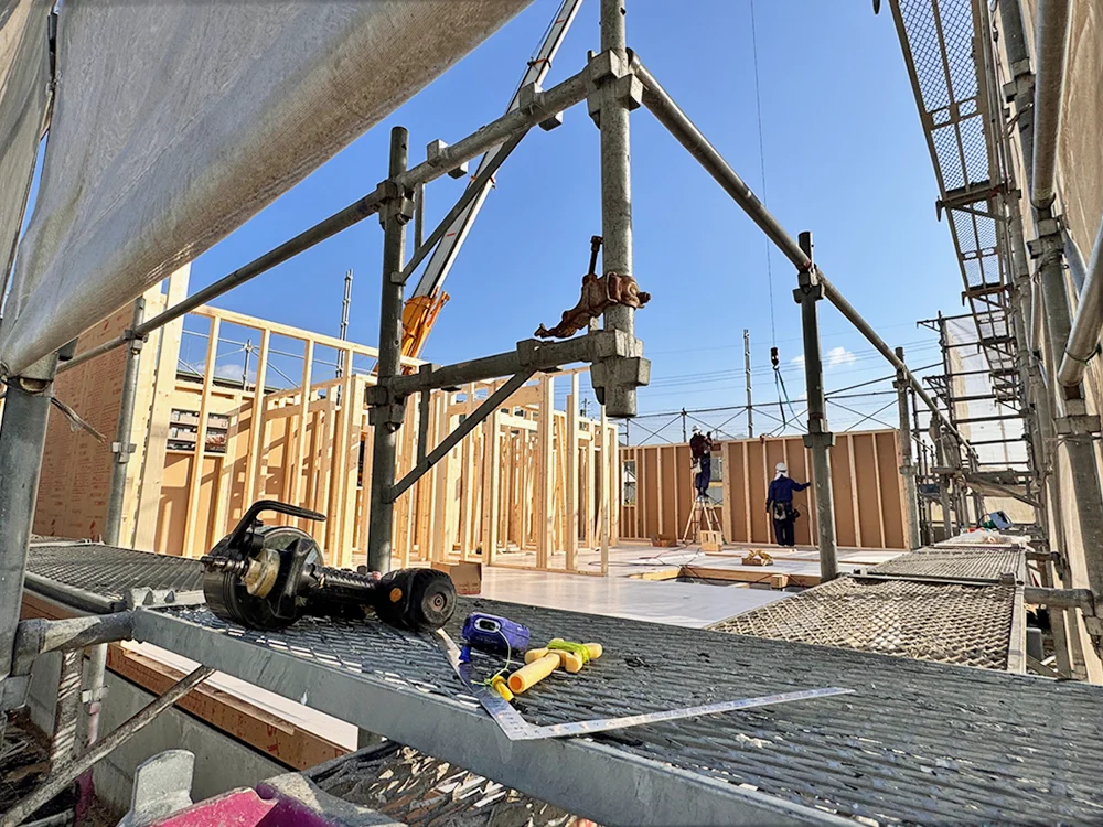 建方工事／上棟の様子