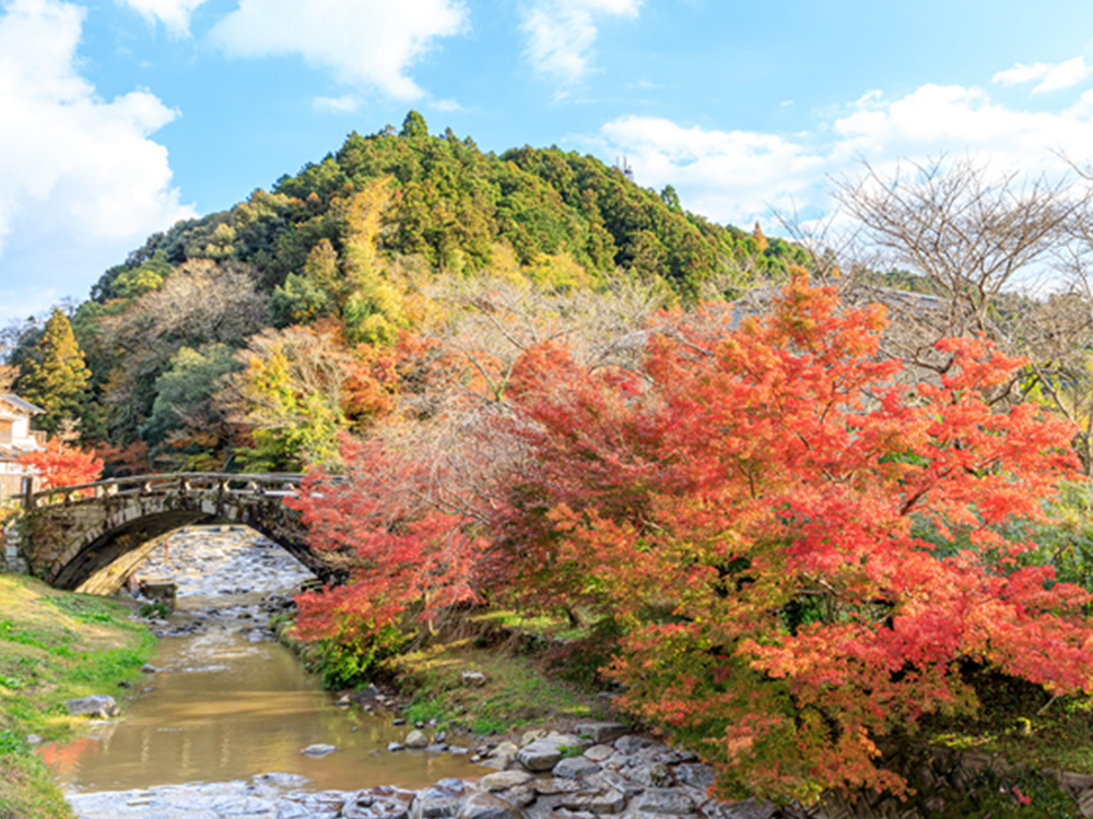 秋月眼鏡橋（提供：pixta.jp）