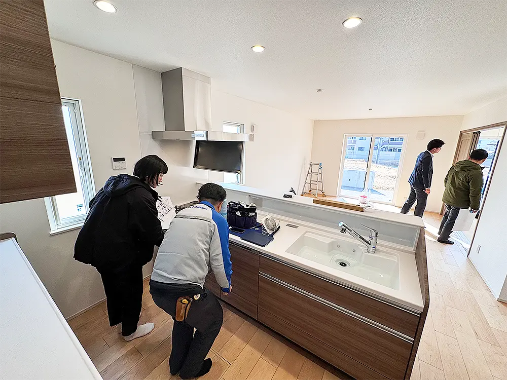 建物竣工検査の様子