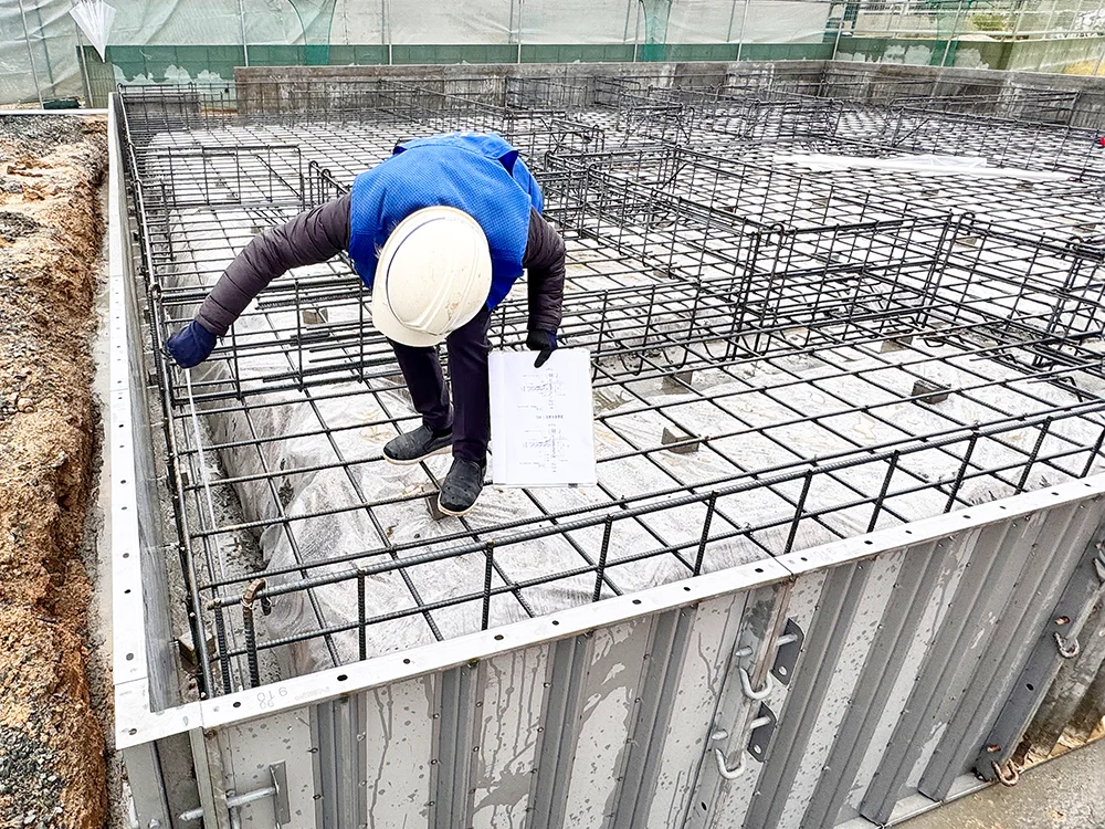 ＪＩＯ基礎配筋検査の様子