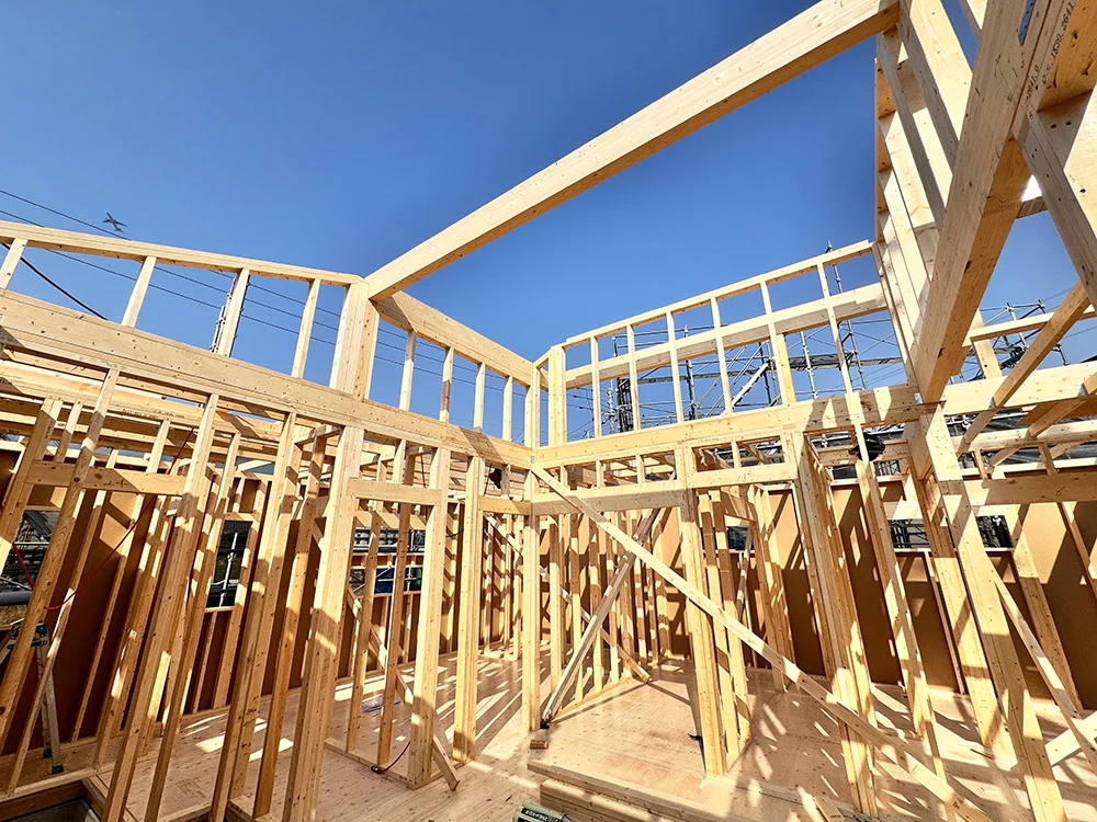 建方工事／上棟の様子