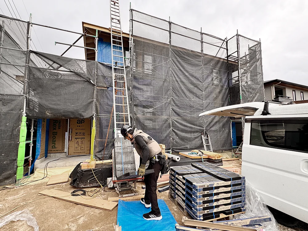 那珂川市「リビングに広がる 開放感を楽しむ家」建築現場